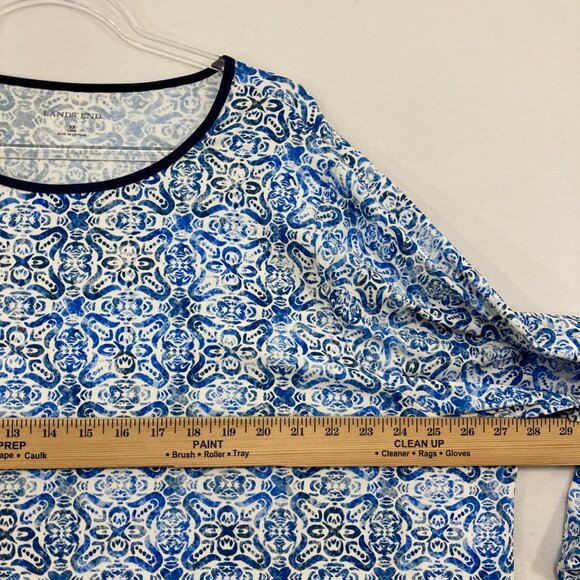 Lands' End size 3X Blue Geometric Pattern Stretch Sun Protection Long Sleeve Top - Picture 6 of 9